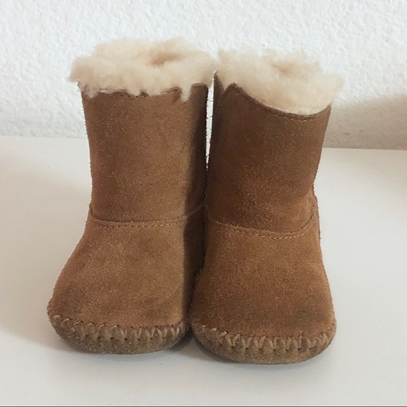 ugg boots 23